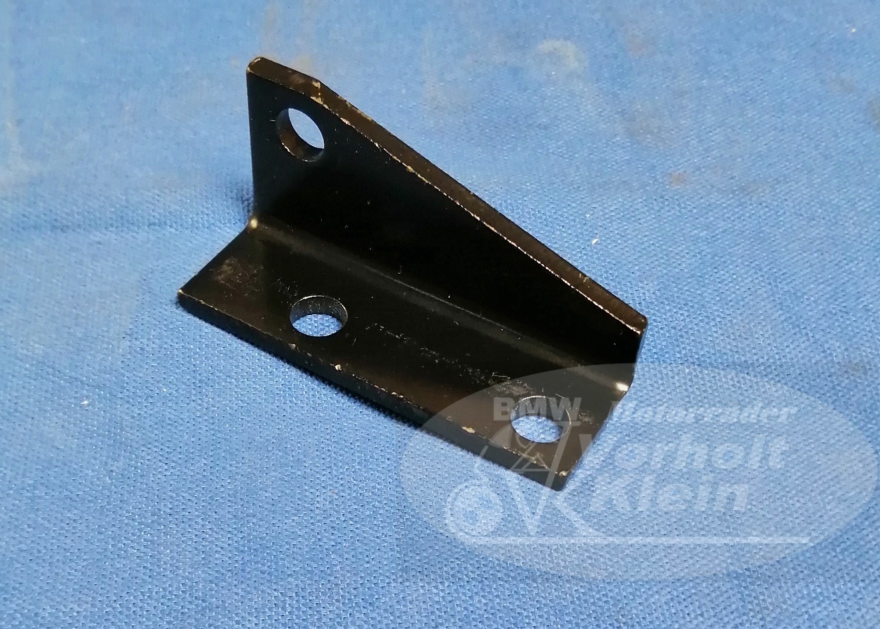 Haltewinkel Auspuffkrümmer 1 Haltewinkel Auspuffkrümmer 4090141 BMW R26 & R27 Haltewinkel Auspuffkrümmer