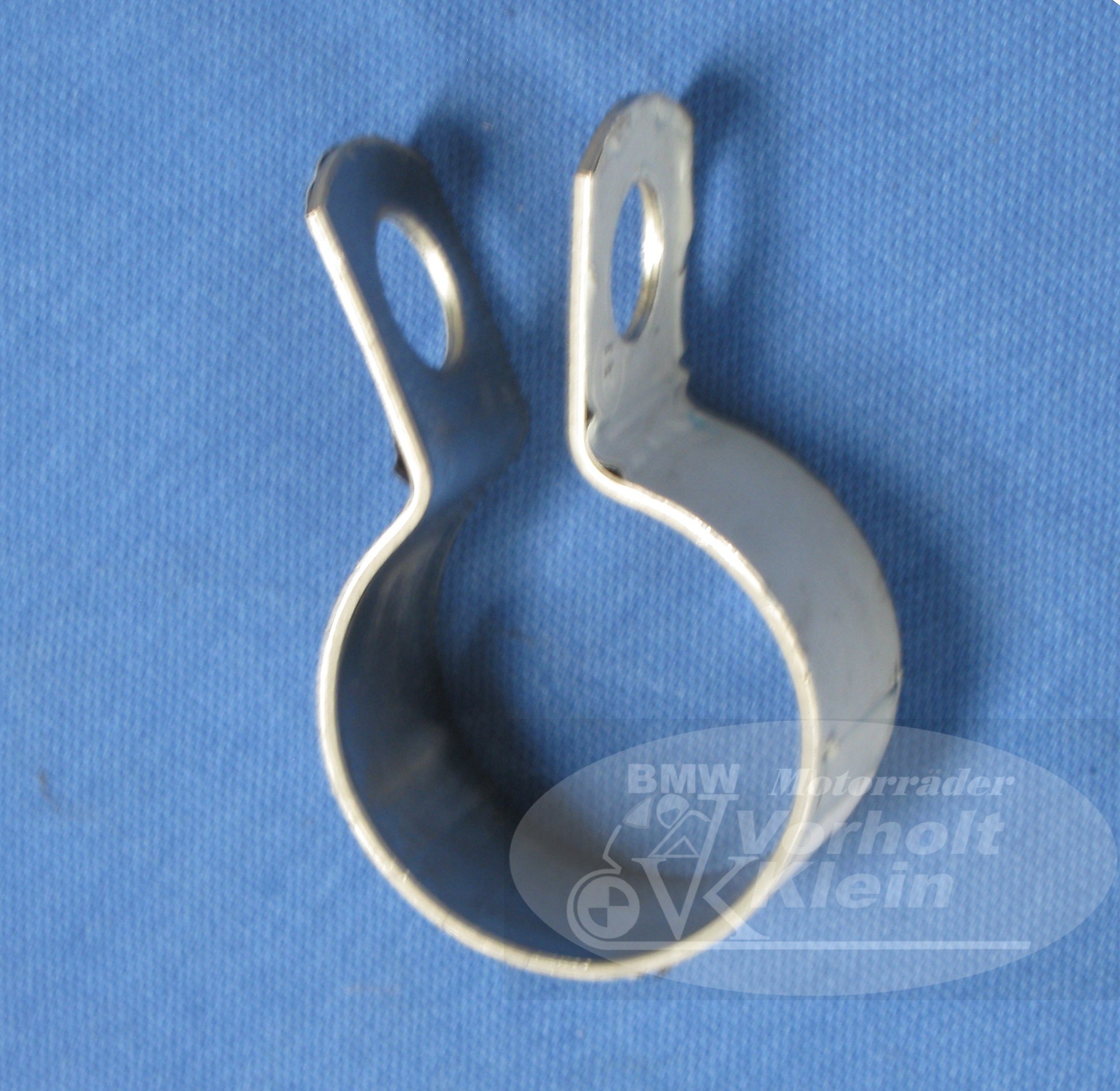 Krümmerschelle 38 er links Edelstahl 1 Krümmerschelle 38 er links Edelstahl 1230587 BMW R50/5 - R75/5 Krümmerschelle 38 er links Edelstahl