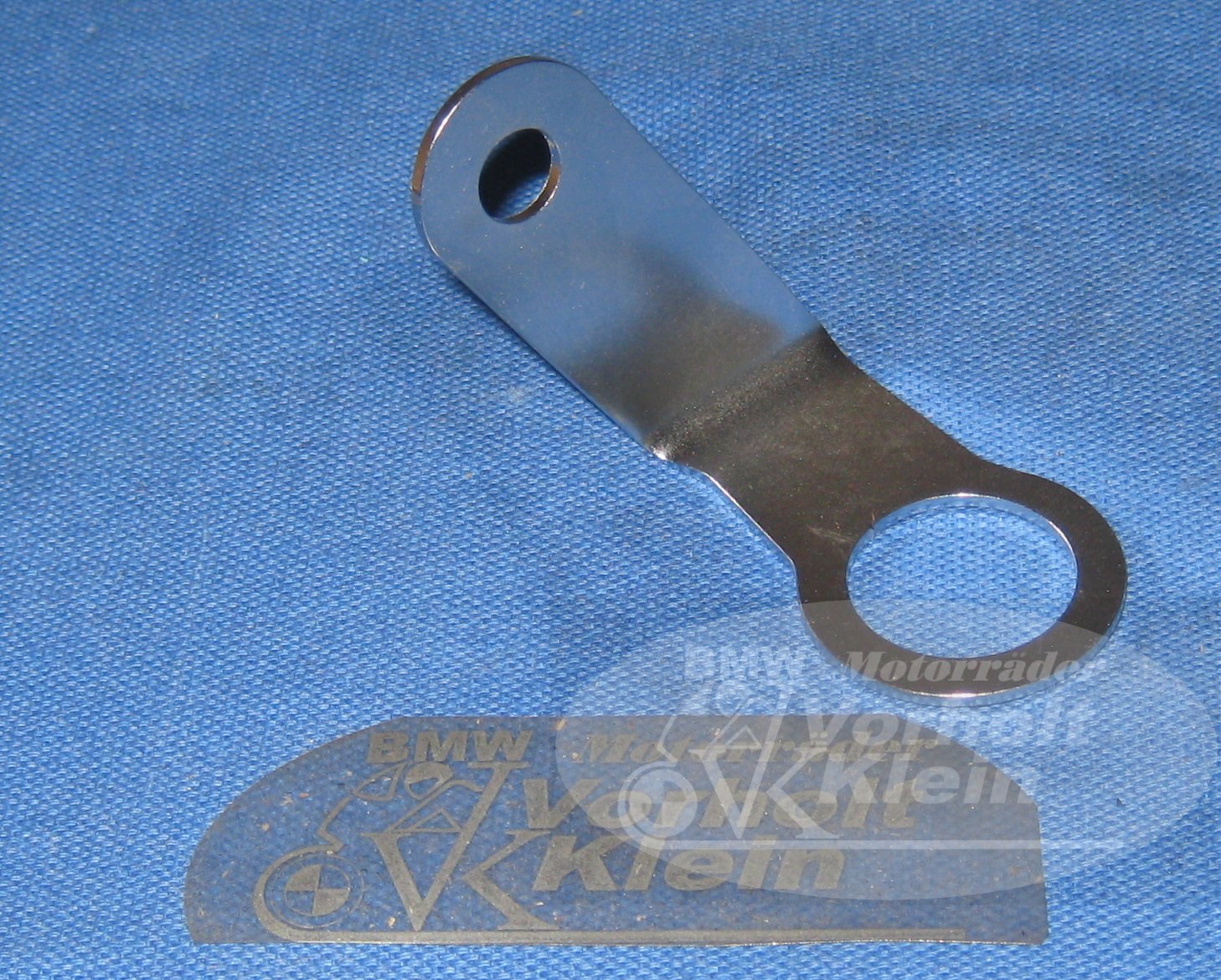 Halter Bremsleitung rechts 2 Halter Bremsleitung rechts 1241562 BMW R 60/7 - R 100 RT Bj. 1976 - 1979 Halter Bremsleitung rechts