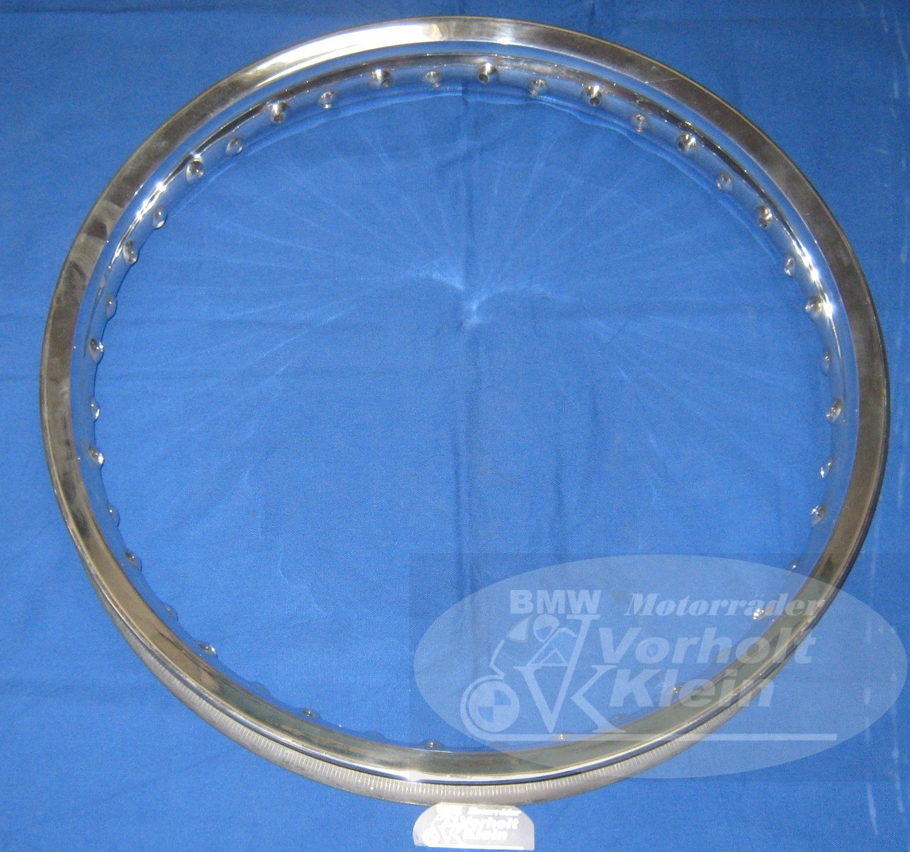 Vorderrad Felge 1.85 x 19 Scheibenbremse 1 Vorderrad Felge 1.85 x 19 Scheibenbremse 1233321 BMW R60/6 - R90/S Vorderrad Felge 1.85 x 19 Scheibenbremse